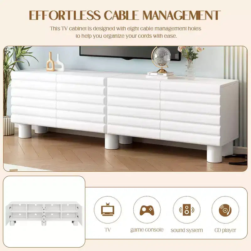 Meuble TV moderne pour téléviseurs de 75 pouces, doté d'un solide meuble multimédia avec étagères réglables et d'un centre de divertissement avec des portes de placard à motif ondulé.