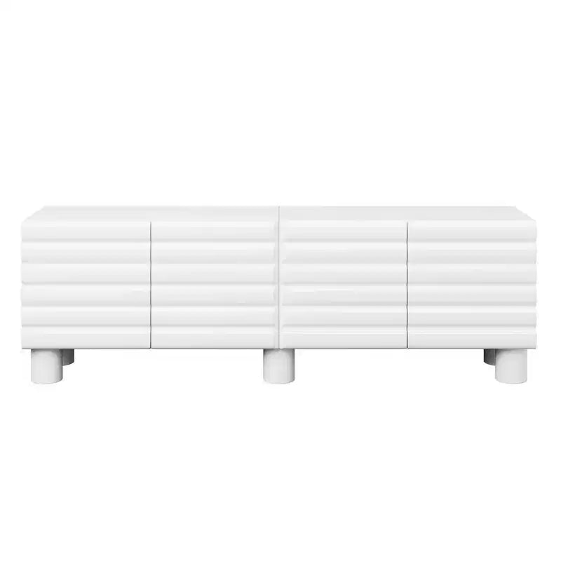 Meuble TV moderne pour téléviseurs de 75 pouces, doté d'un solide meuble multimédia avec étagères réglables et d'un centre de divertissement avec des portes de placard à motif ondulé.