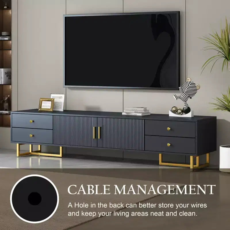 Meuble TV moderne pour téléviseurs de 65 pouces ; centre de divertissement/console média avec tiroirs ; meuble de rangement TV en bois avec pieds dorés.
