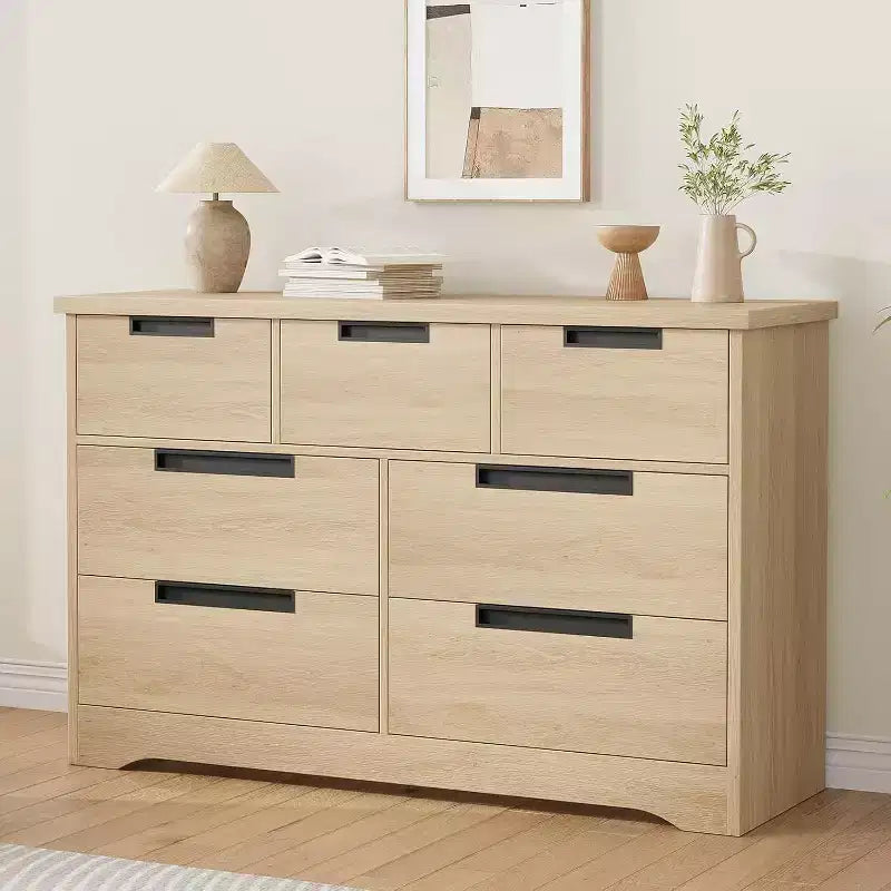 Commode à 7 tiroirs (poignées encastrées) couleur bois naturel, meuble multifonctionnel finition bois