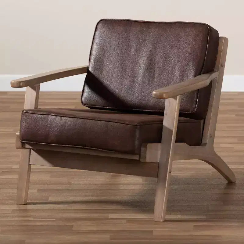 Fauteuil en bois rembourré en similicuir : design médiéval - garnissage en mousse confortable