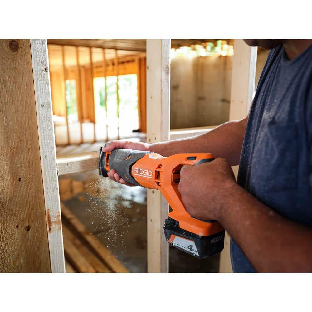 18V Cordless Reciprocating Saw with (2) 4.0 Ah Batteries, 18V Charger, and Bag R8646B-AC93044SBN